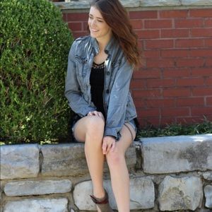 Meet your Posher, Victoria